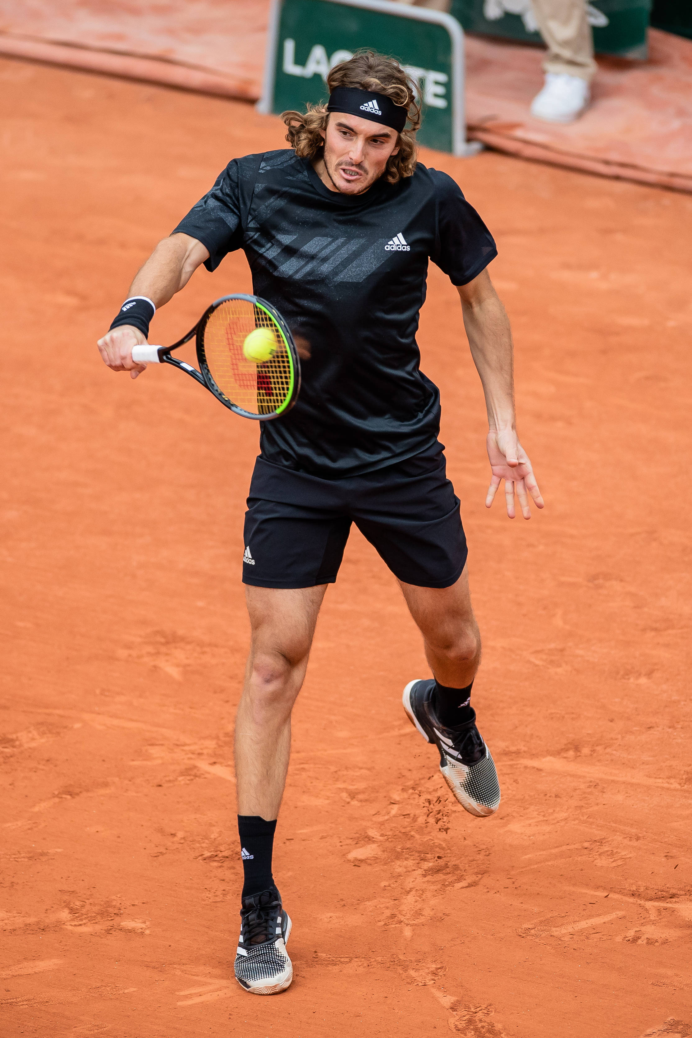 开云官方app入口-关于意大利网球队逆转日本网球队,西西帕斯惊艳世界的信息