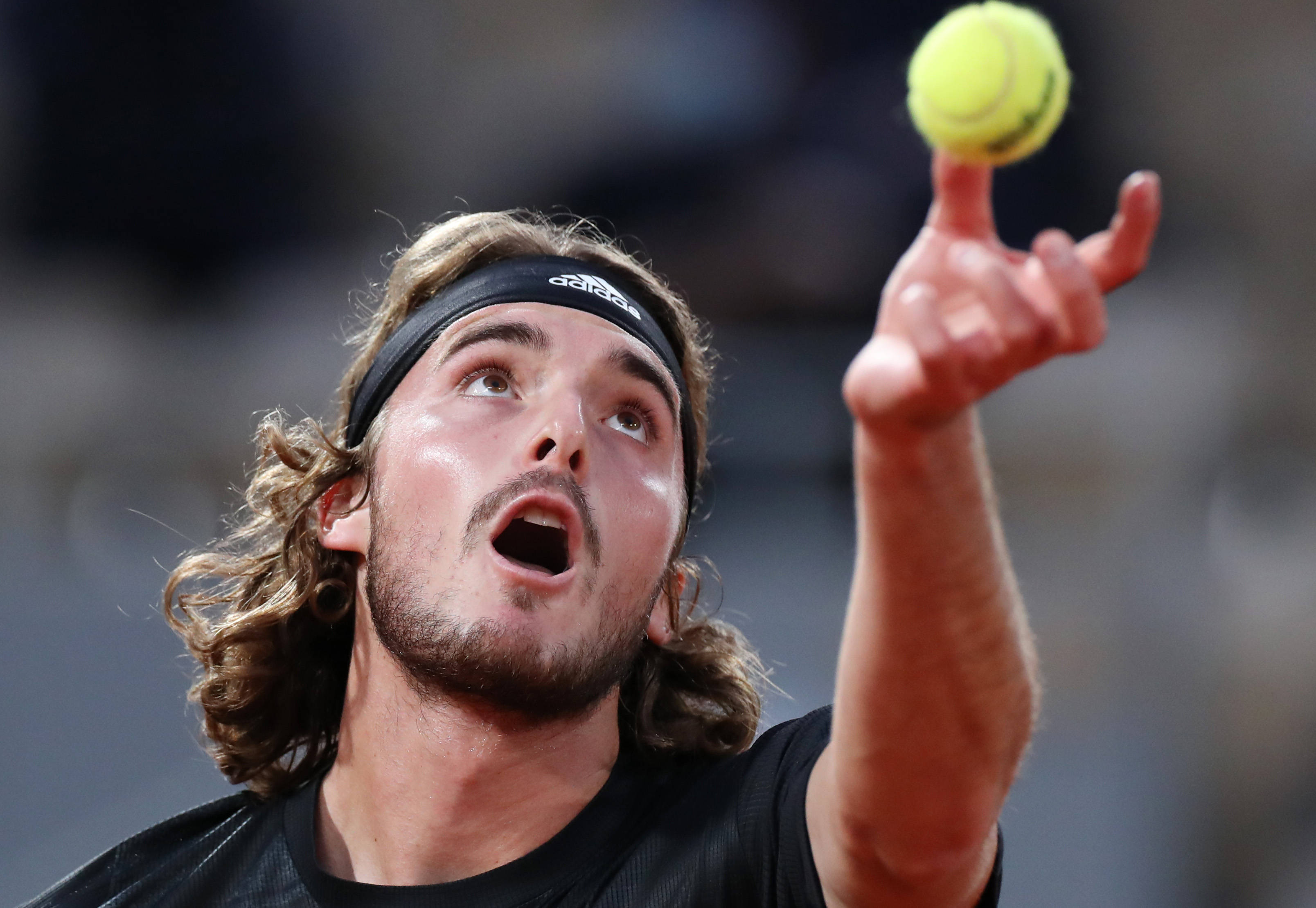 关于意大利网球队逆转日本网球队,西西帕斯惊艳世界的信息 关于意大利网球队逆转日本网球队,西西帕斯惊艳世界的信息