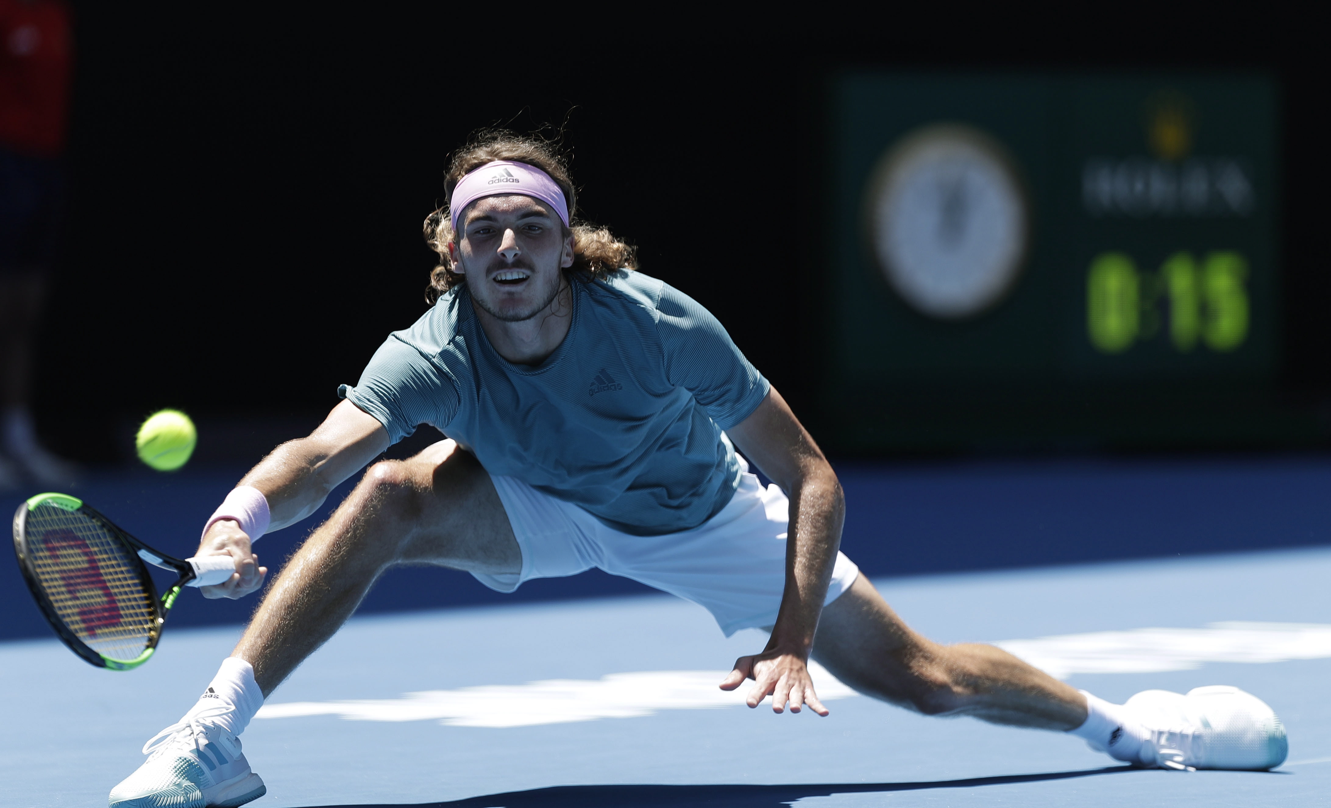 德国网球队横扫法国网球队,西西帕斯惊艳世界的简单介绍 德国网球队横扫法国网球队,西西帕斯惊艳世界的简单介绍