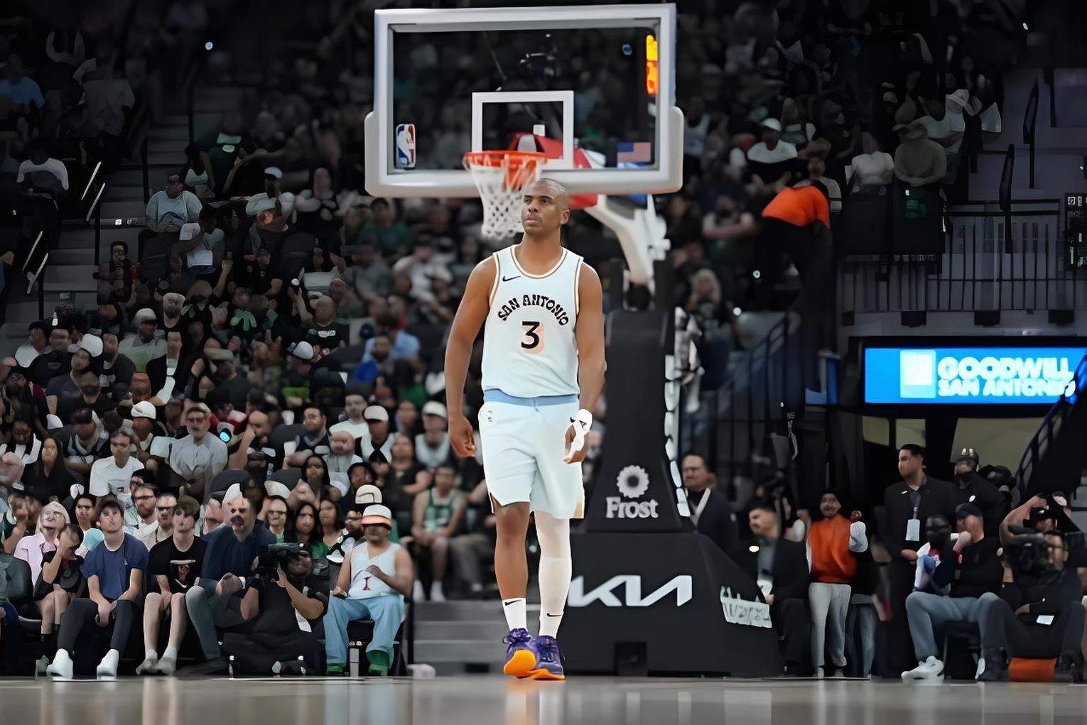 开云体育app-勇士逆转热火,费沃斯统治全场的简单介绍