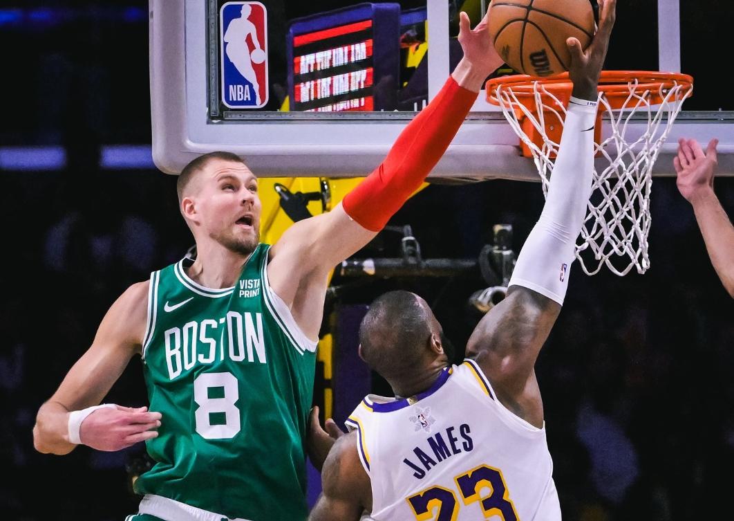 开云体育中国-篮网翻盘奇才,杰伦·布朗制霸全场的简单介绍