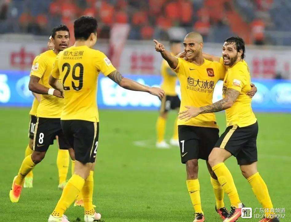 开云体育平台APP-鲁能对阵塞维利亚,胜负难料