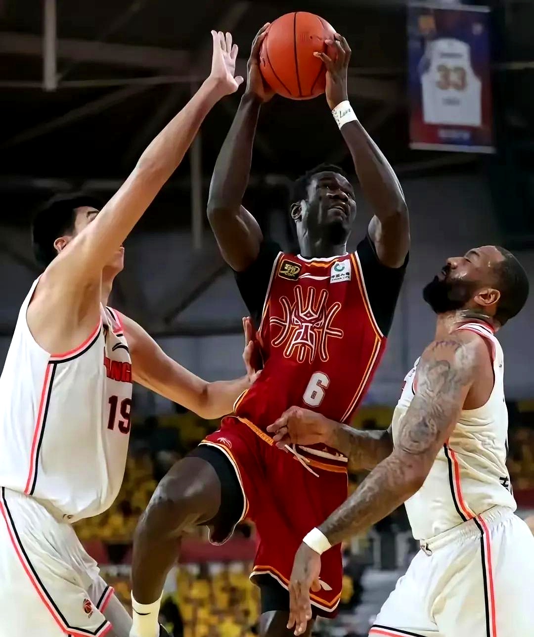 开云体育下载-华南虎主场取胜,广东队晋级总决赛的简单介绍