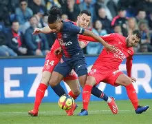 开云体育平台APP-尼姆客场告捷,喜提宝贵三分