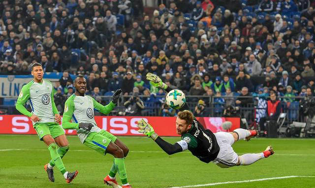 关于沃尔夫斯堡取得平局,保持不败纪录的信息 关于沃尔夫斯堡取得平局,保持不败纪录的信息