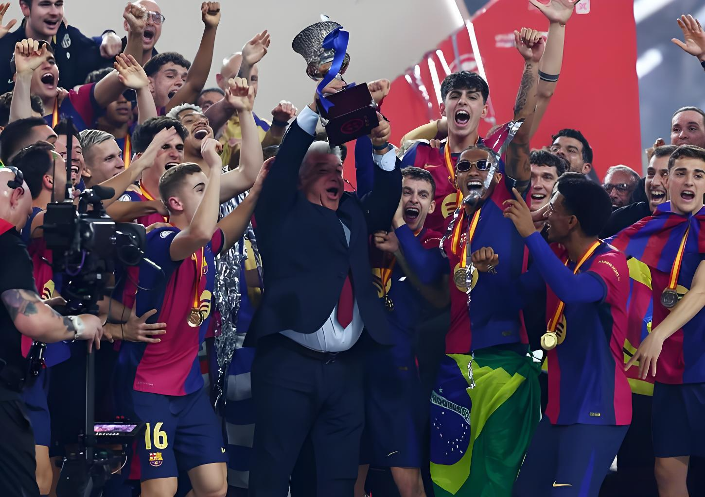 开云体育中国-巴塞罗那在客场比赛中获得胜利的简单介绍