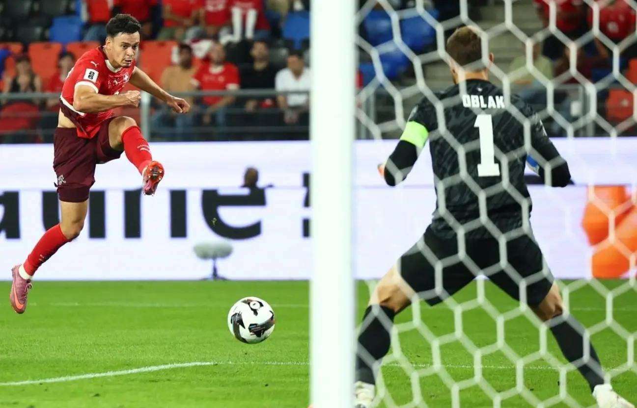 欧预赛胜利在望,国家队雄心勃发 欧预赛胜利在望,国家队雄心勃发