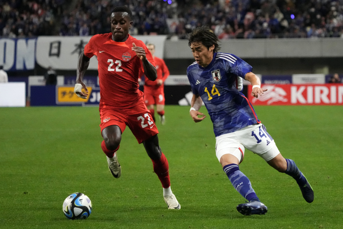 开云官方app入口-足球赛场上的激烈角逐,比分胶着扣人心弦!的简单介绍