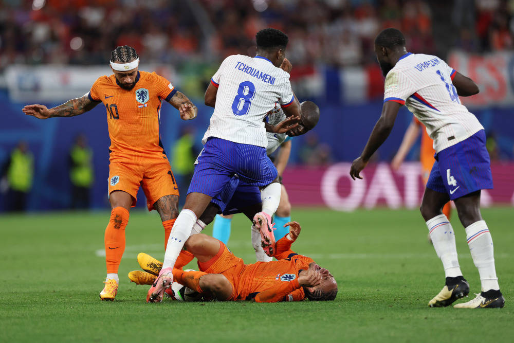 开云平台-波兰惨败落后群雄,欧洲杯前景蒙上阴影的简单介绍