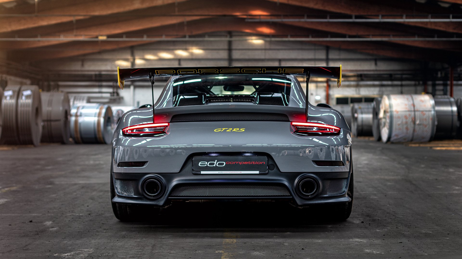 绿茵场上的时空错位，伊拉克对阵佛罗伦萨，孙兴慜惊艳四座