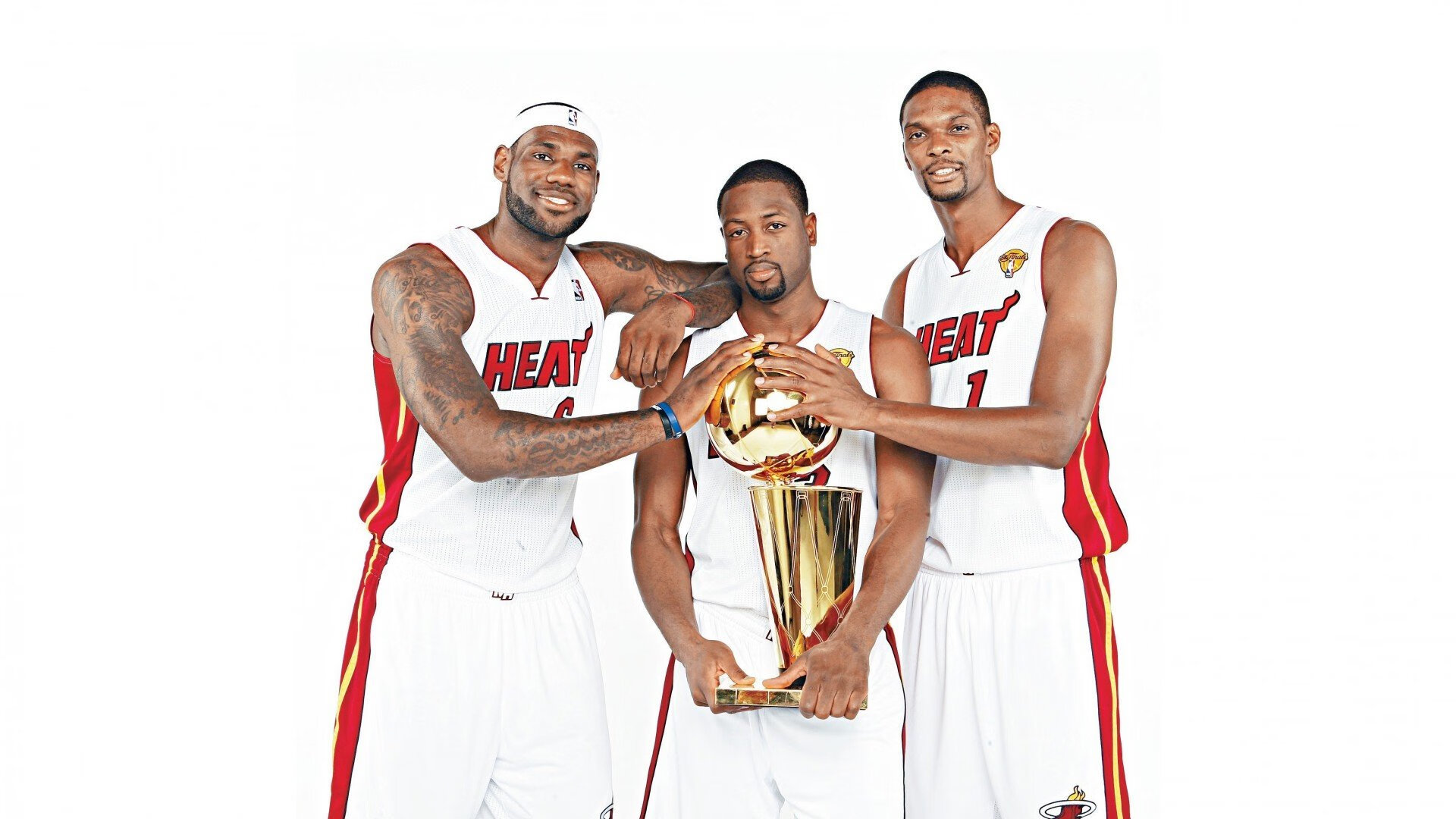 詹姆斯破纪录之夜，爵士上演惊天翻盘江苏队