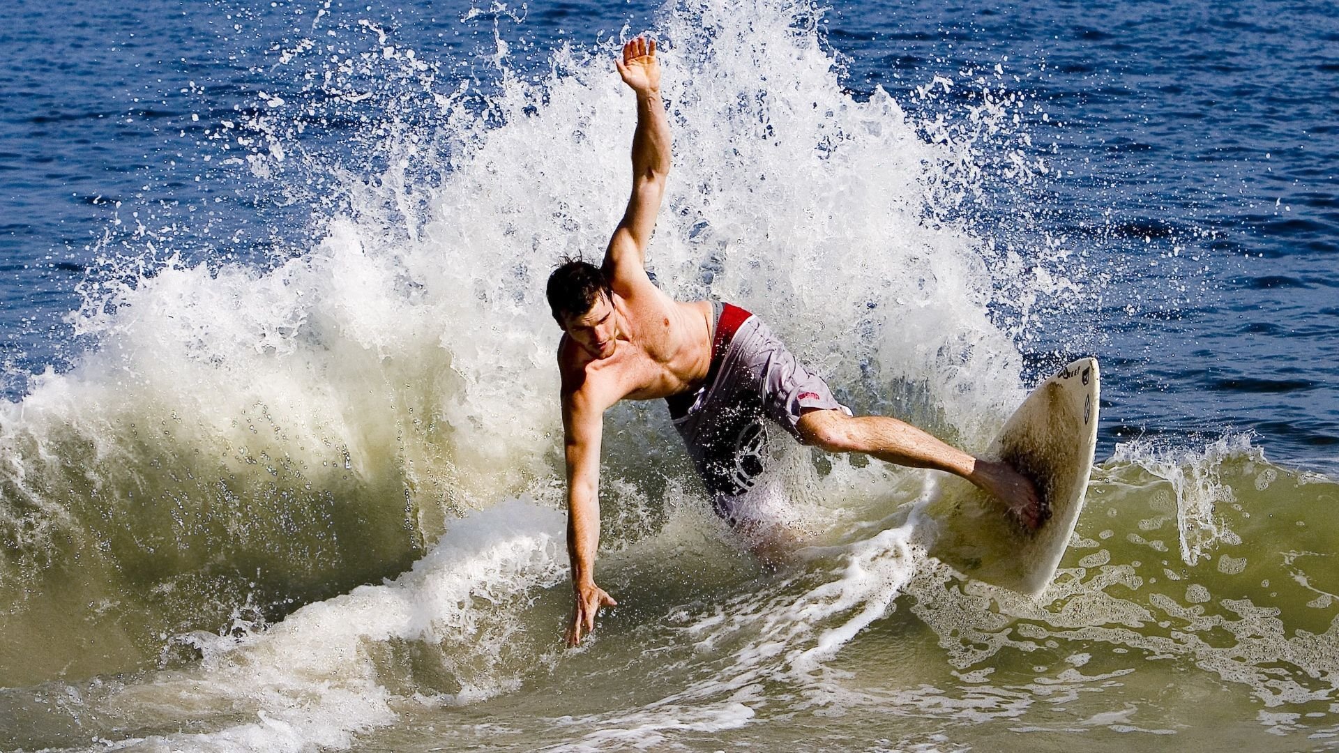 羽坛新章，印尼队轻取中国队，马琳惊艳四座改写格局